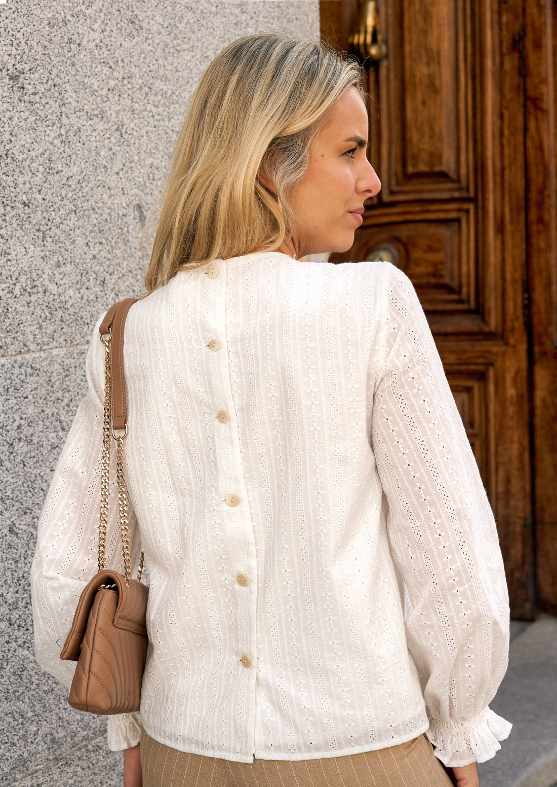 Blusa Gaia bordada