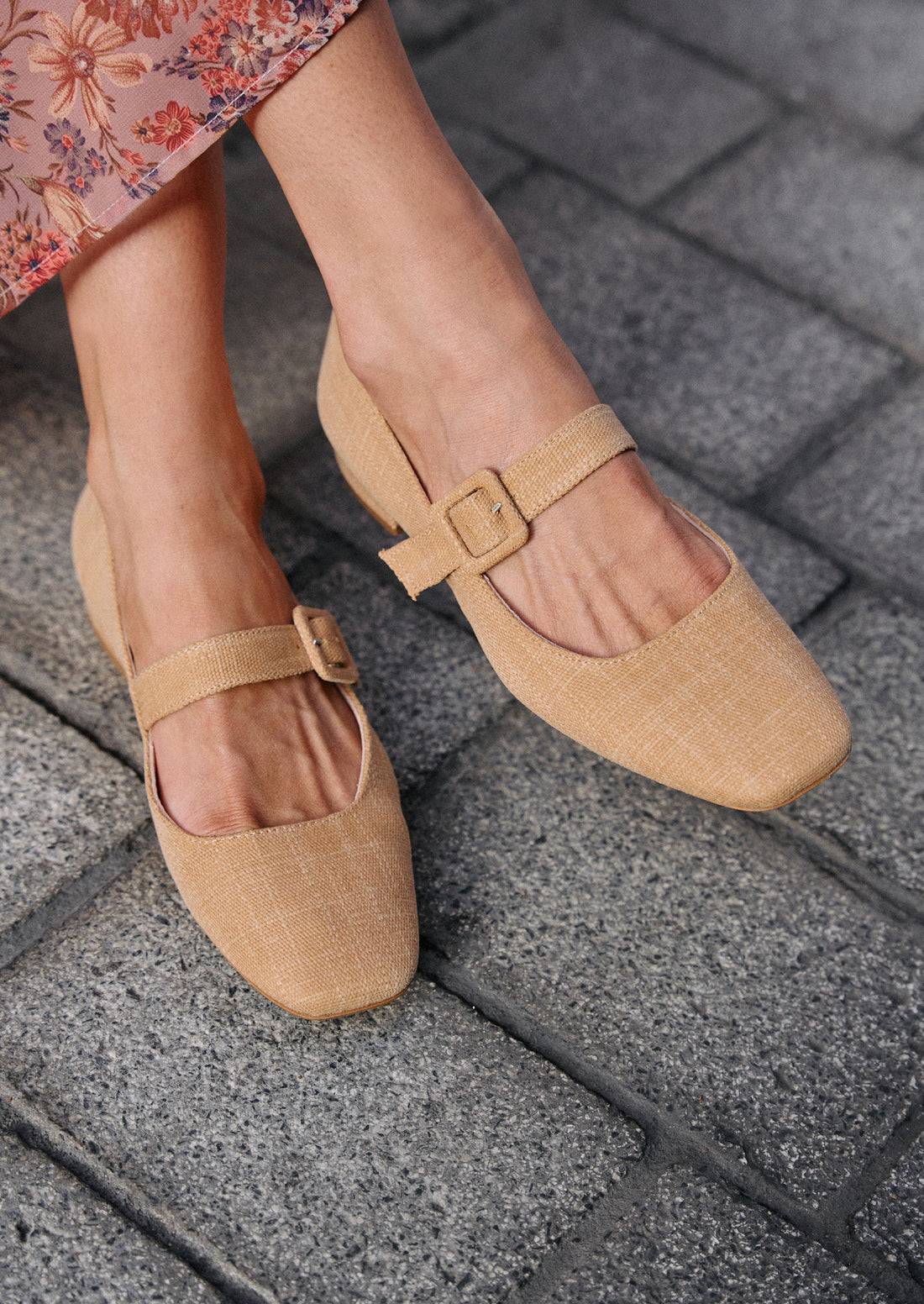 Bailarinas Margot camel