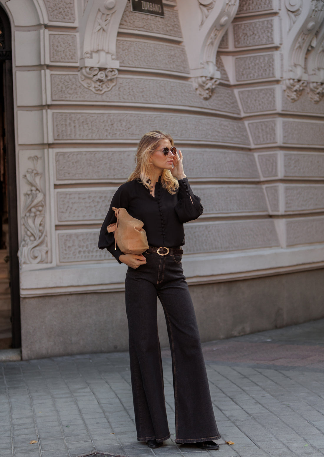 Blusa Gigi negra