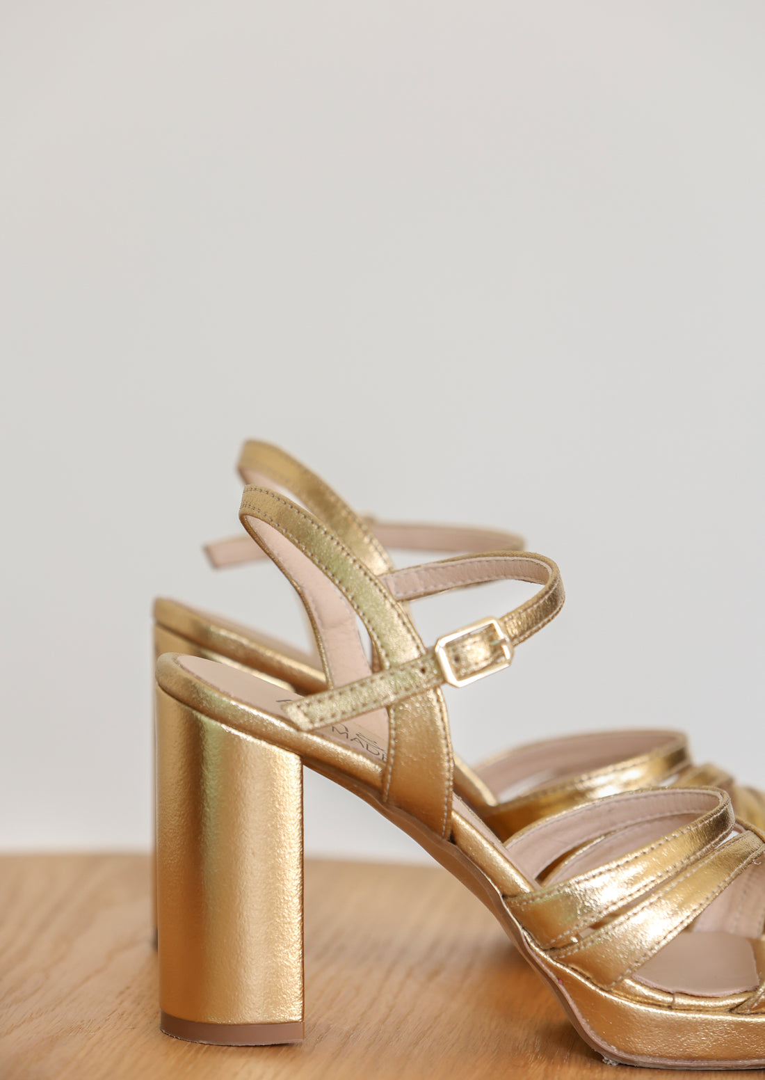 Sandalias Pippa gold