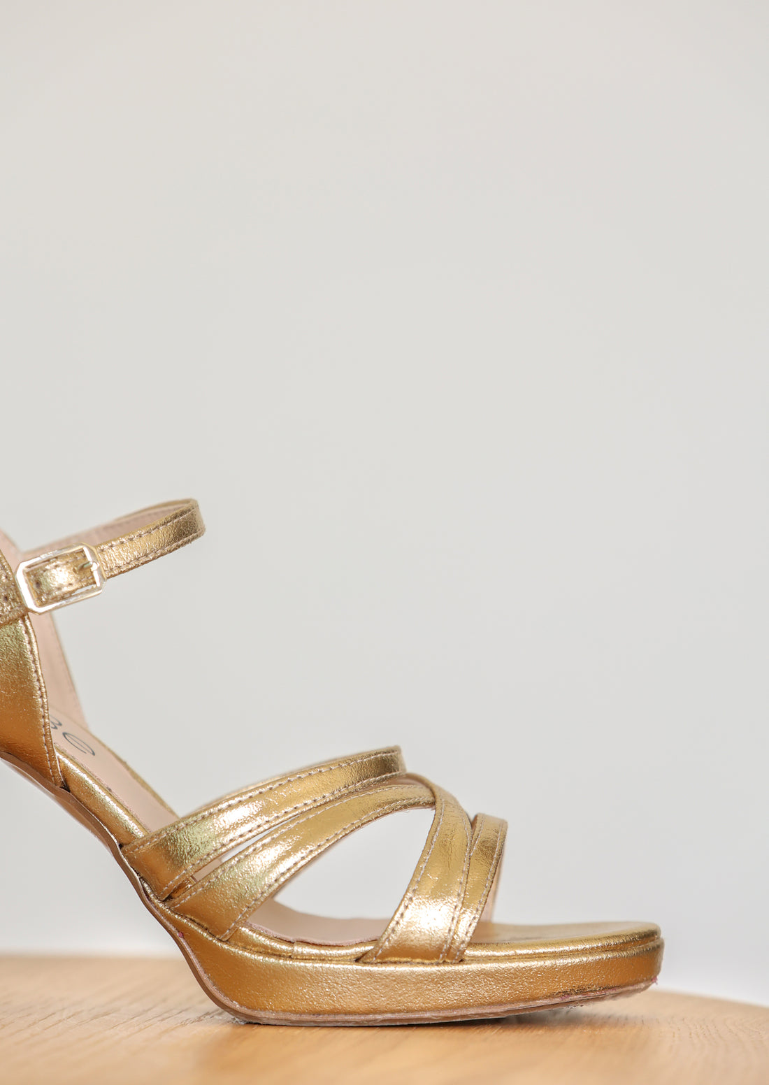 Sandalias Pippa gold