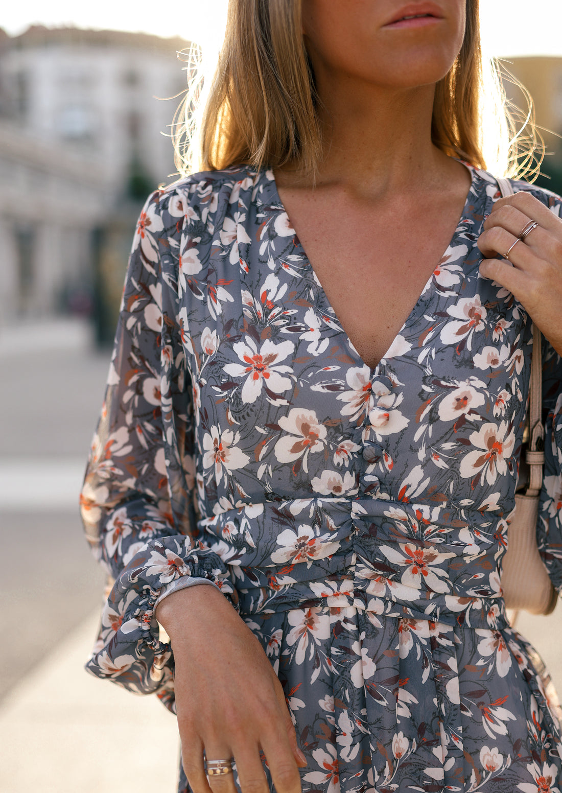 Robe fleurie rétro