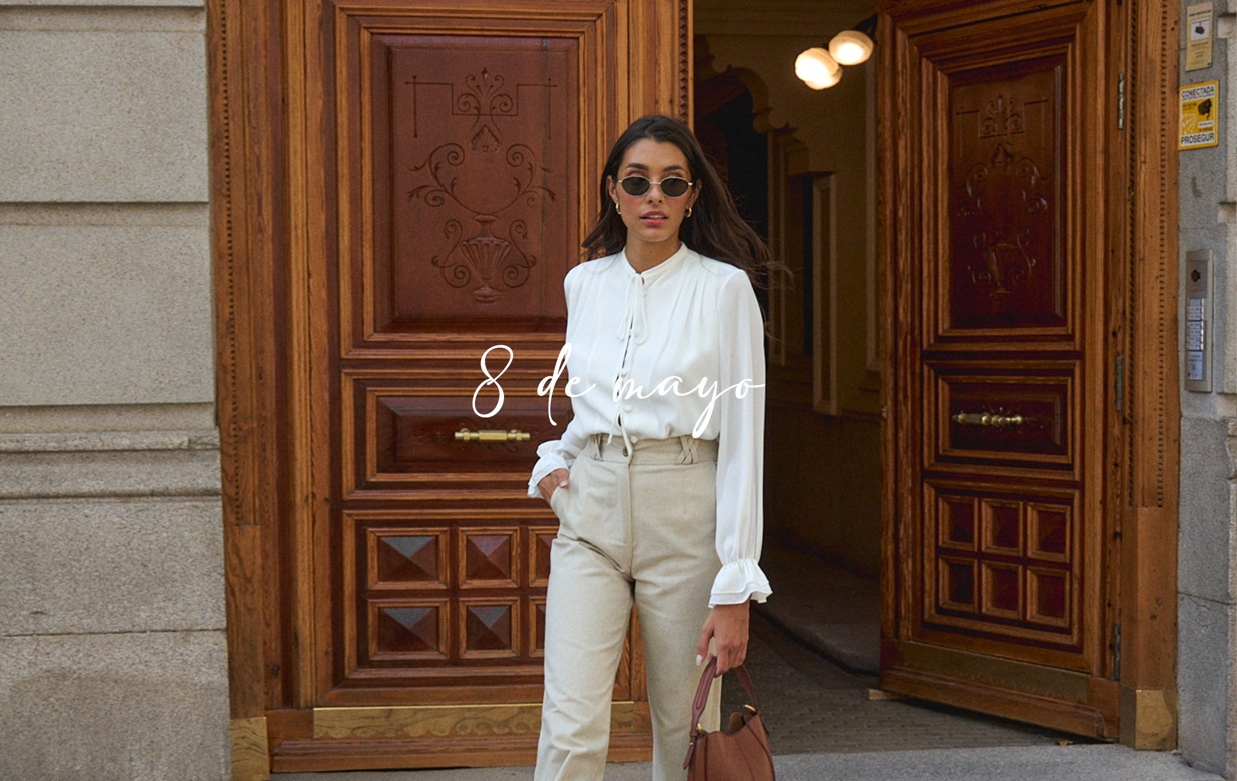 slider image slider_item_ydXtLA