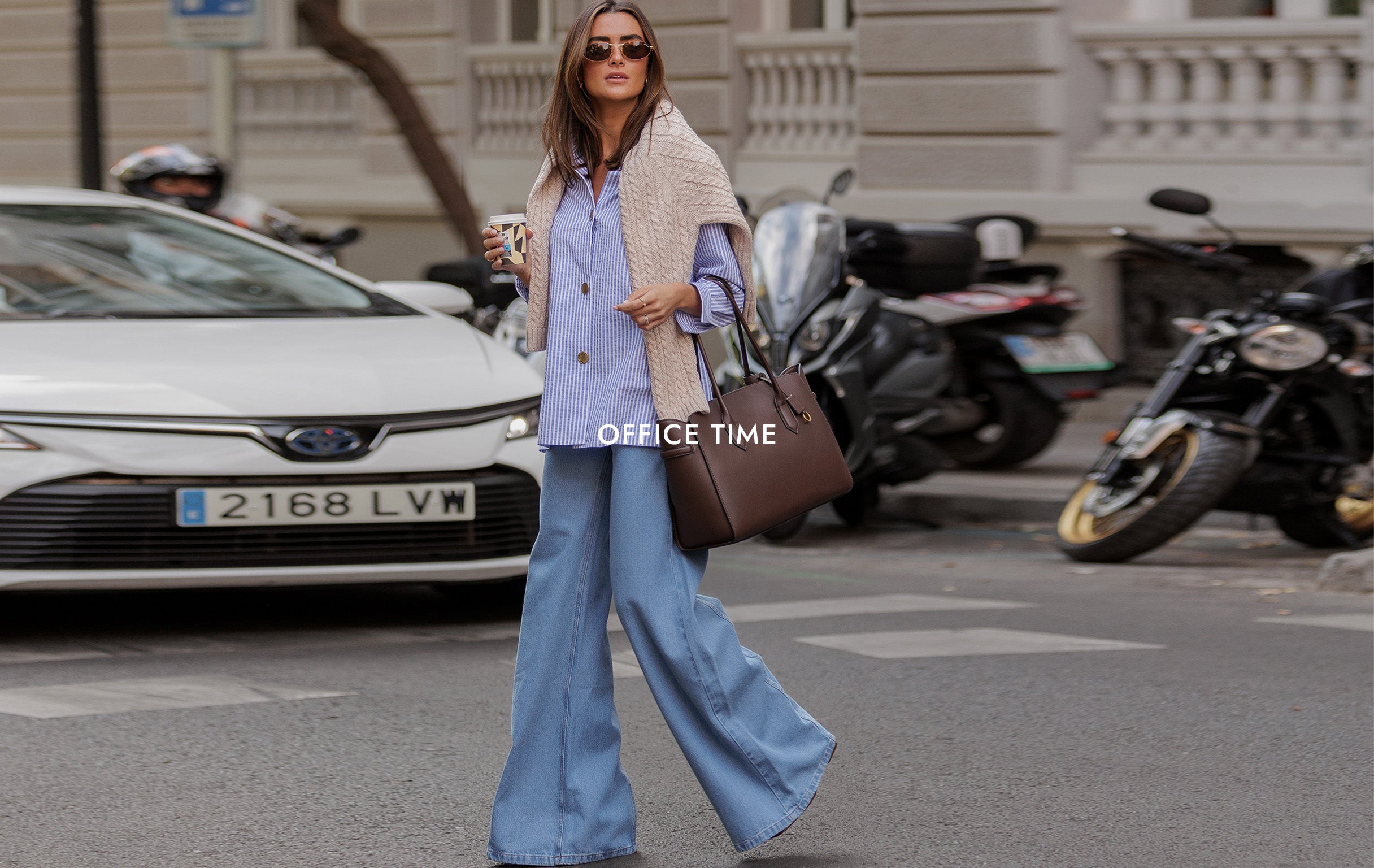 slider image slider_item_bFMADk