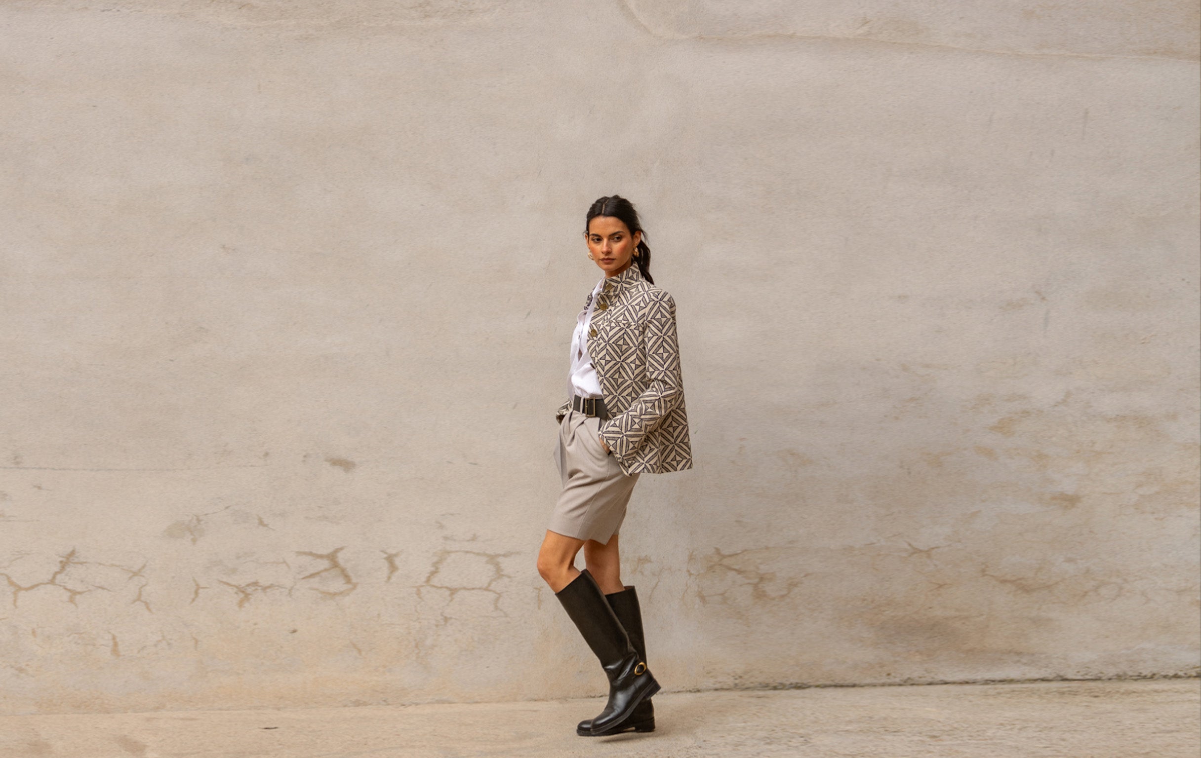 slider image slider_item_AecMxn