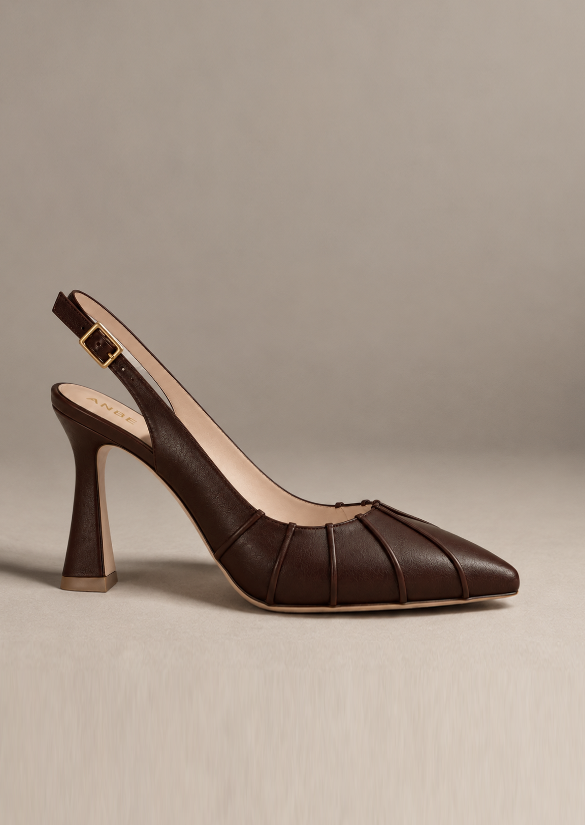Stiletto Roger caoba