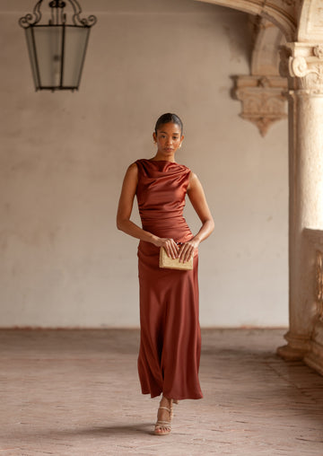 Vestido THREE cotta