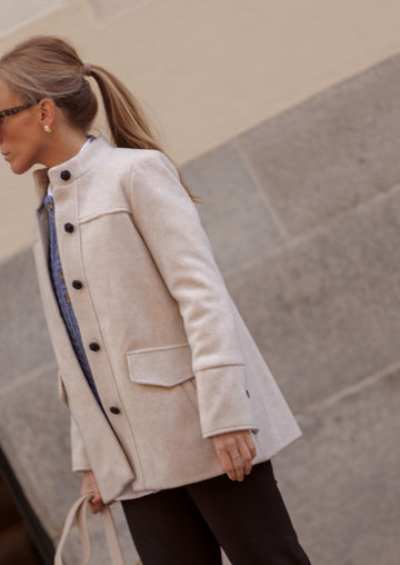 Sory beige jacket